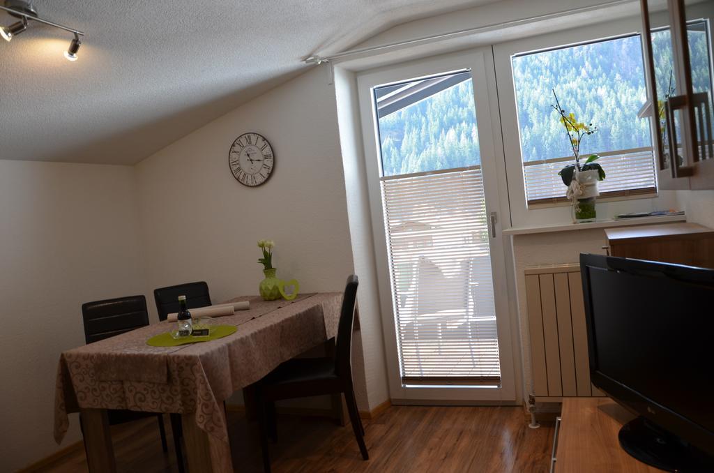 Appartement Alpengluehn Oetz Eksteriør bilde