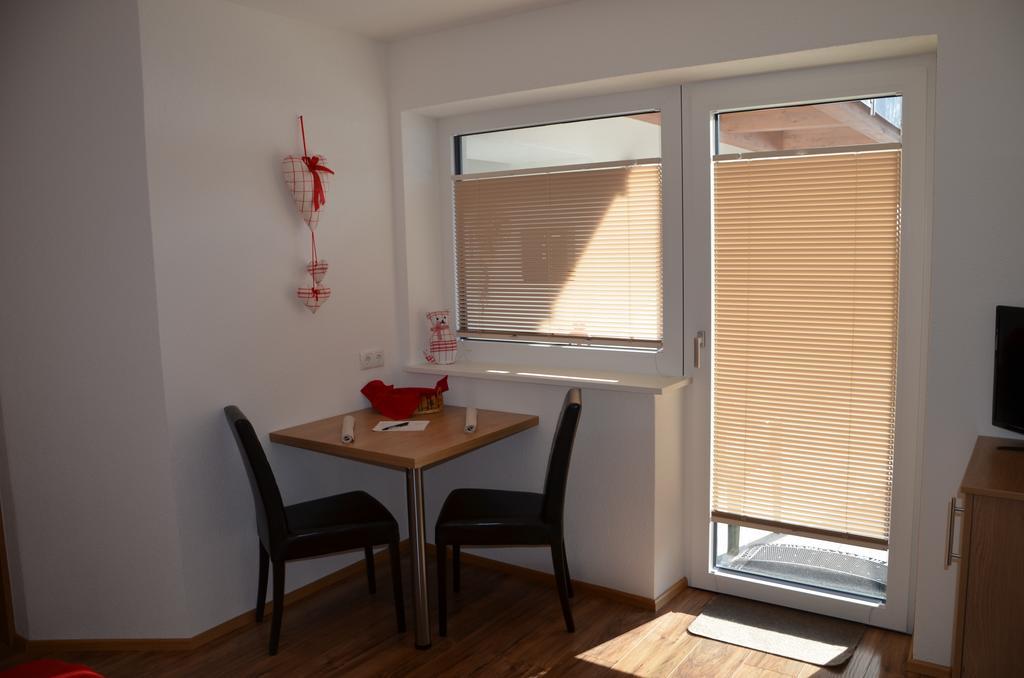 Appartement Alpengluehn Oetz Eksteriør bilde